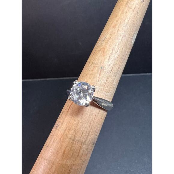 Vintage CZ solitaire sterling silver ring size 7 - Picture 8 of 15
